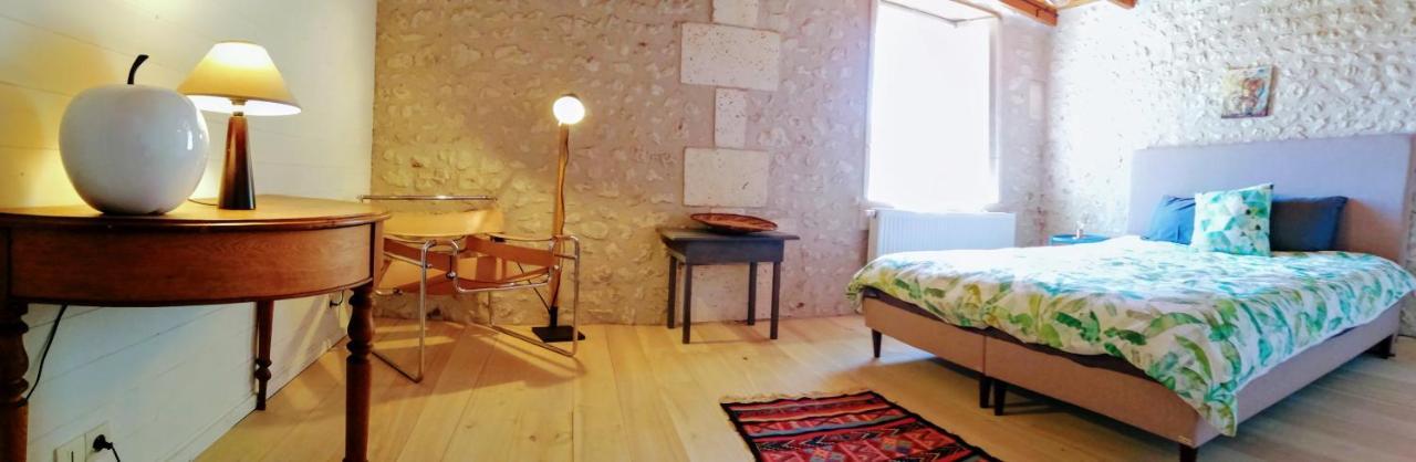 La Grange De Lucie -Chambres D'Hotes En Perigord-Dordogne Nanteuil-Auriac-de-Bourzac Dış mekan fotoğraf