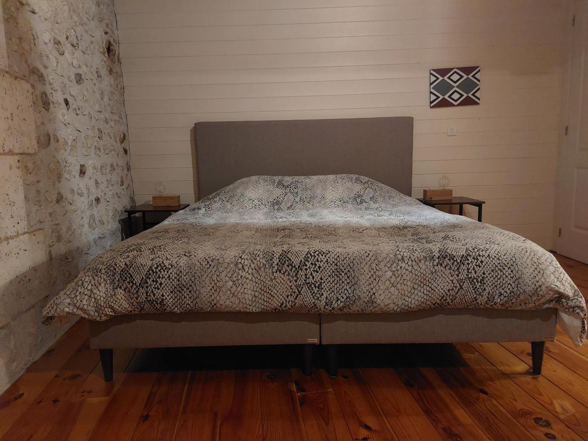 La Grange De Lucie -Chambres D'Hotes En Perigord-Dordogne Nanteuil-Auriac-de-Bourzac Dış mekan fotoğraf